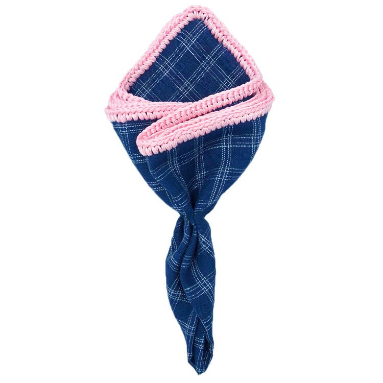 Plaidazure with Pink Signature Border