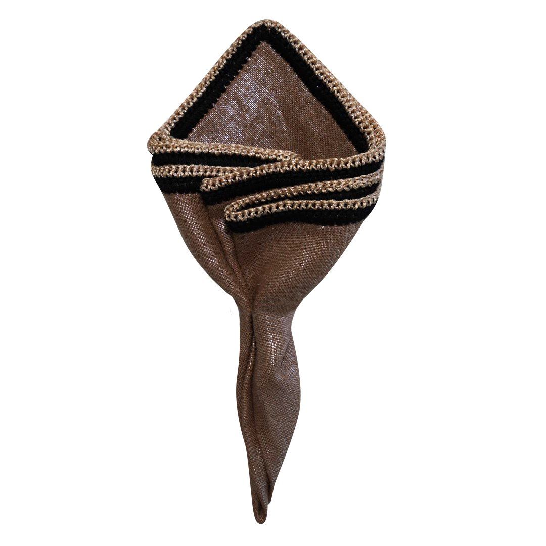 Hazelnut Pearl With Black And Sandstone Flake Border