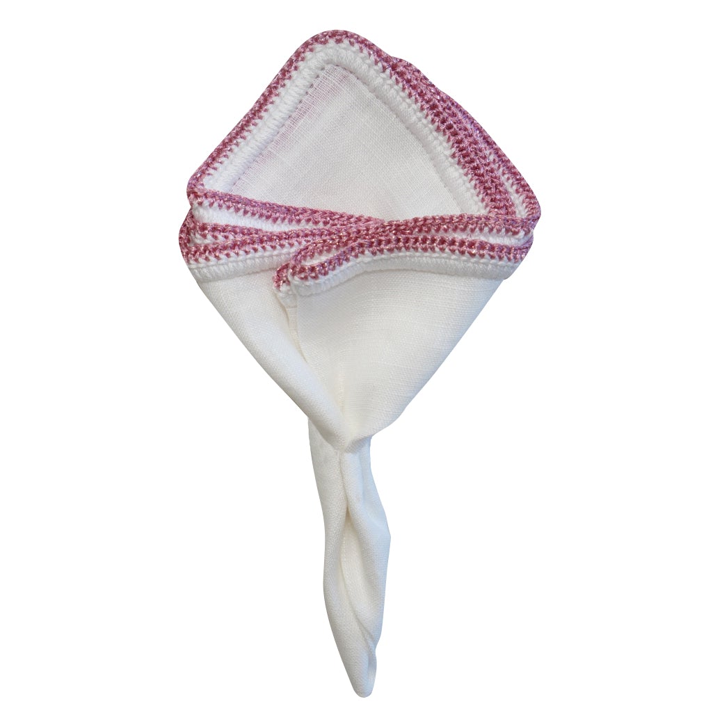 White Nieve With Pink Flake Signature Border