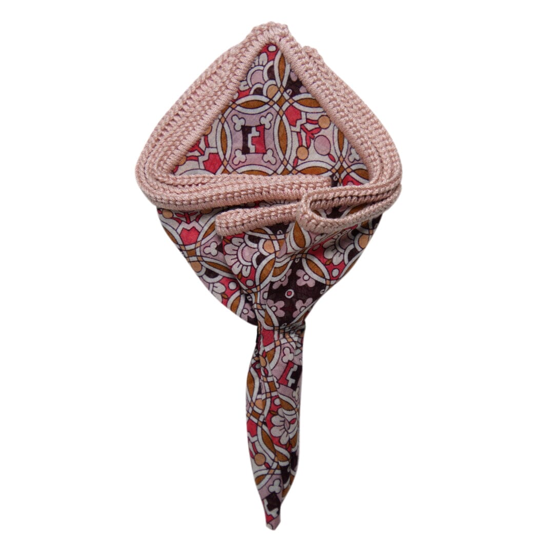 Taffy Talavera with Dusty Rose Signature Border