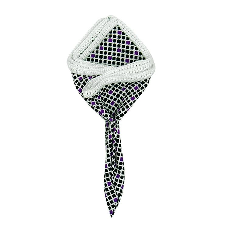 Rasin Arabesco with White Signature Border