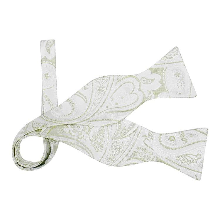 Venetian Paisley In White Oro Classic Butterfly Bow Tie