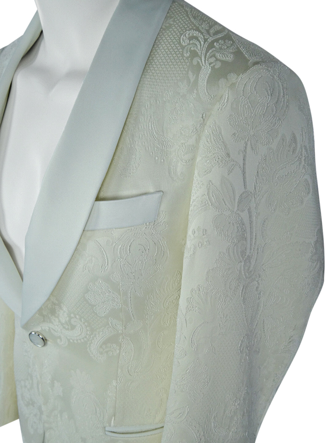 Vanilla Vittoriana Dinner Jacket