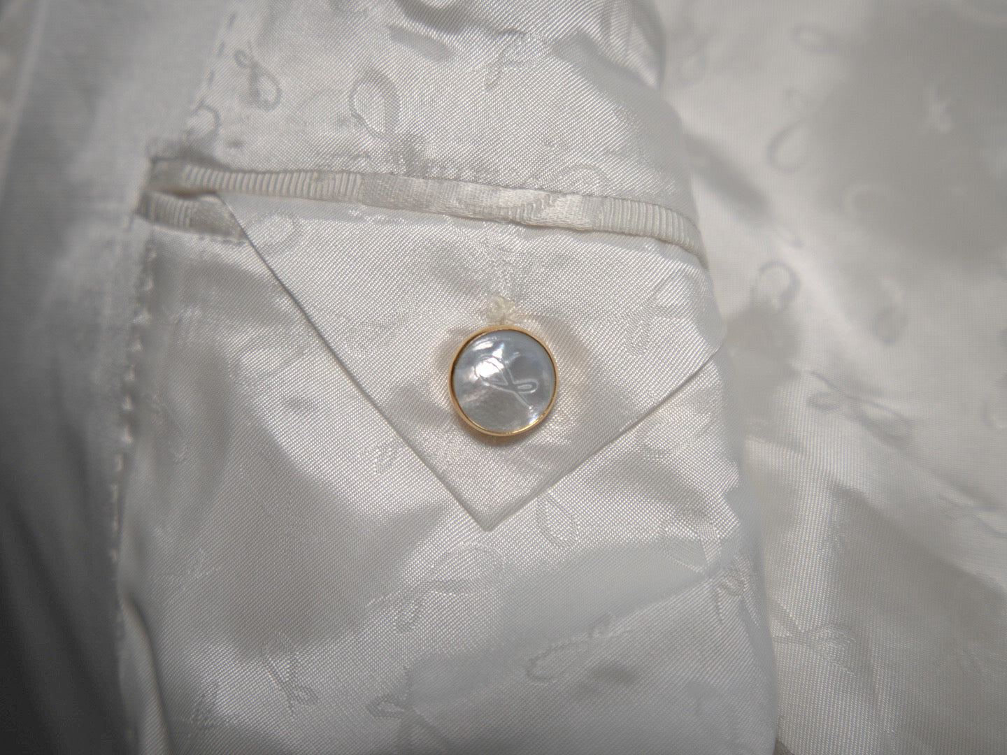 Mother Of Pearl With Gold Tone Buttons For Dinner Jacket