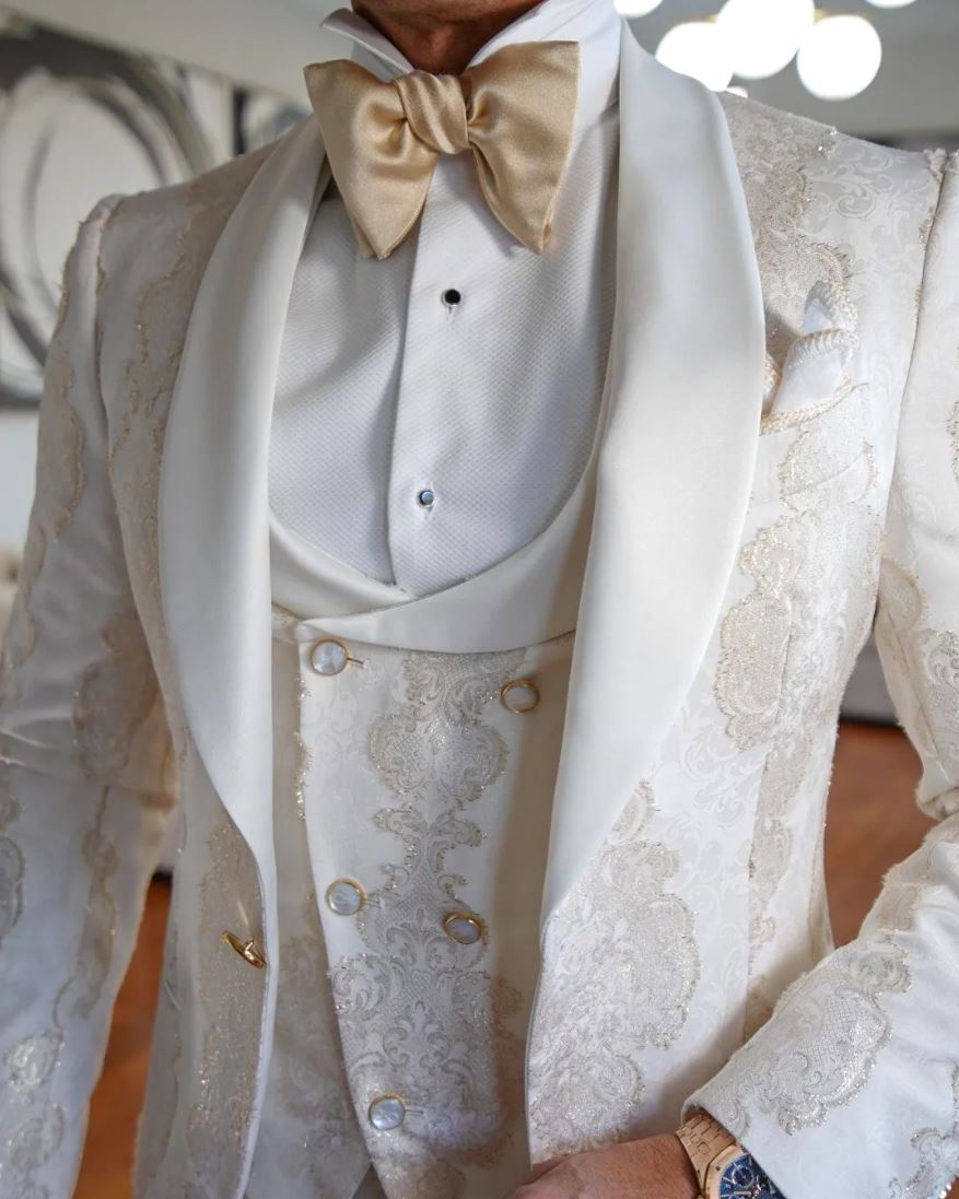 Vanilla Versailles Dinner Jacket