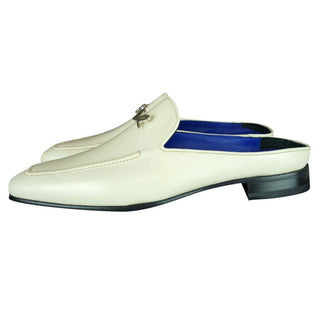 Classica Mascarpone With Silver Hardware Leather Slippers